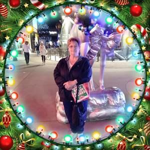 Meet your Posher, Sharon